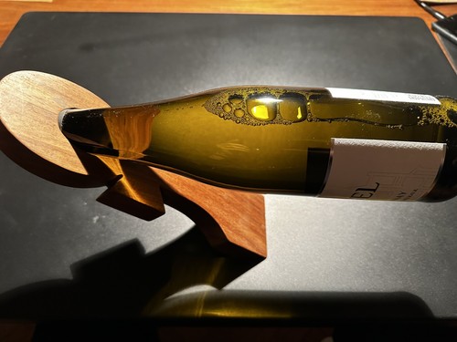 Weinflaschenhalter aus