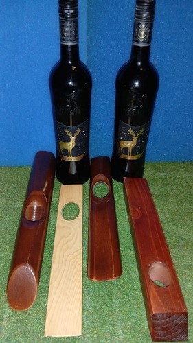 Weinflaschenhalter - , in